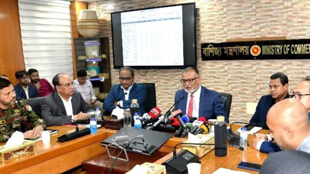 রোজায় পণ্য সংকট হবে না, দাম থাকবে নাগালের মধ্যে: বাণিজ্য উপদেষ্টা
